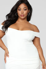 PLUS-SIZE