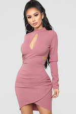 Taylor Keyhole Dress - Rose